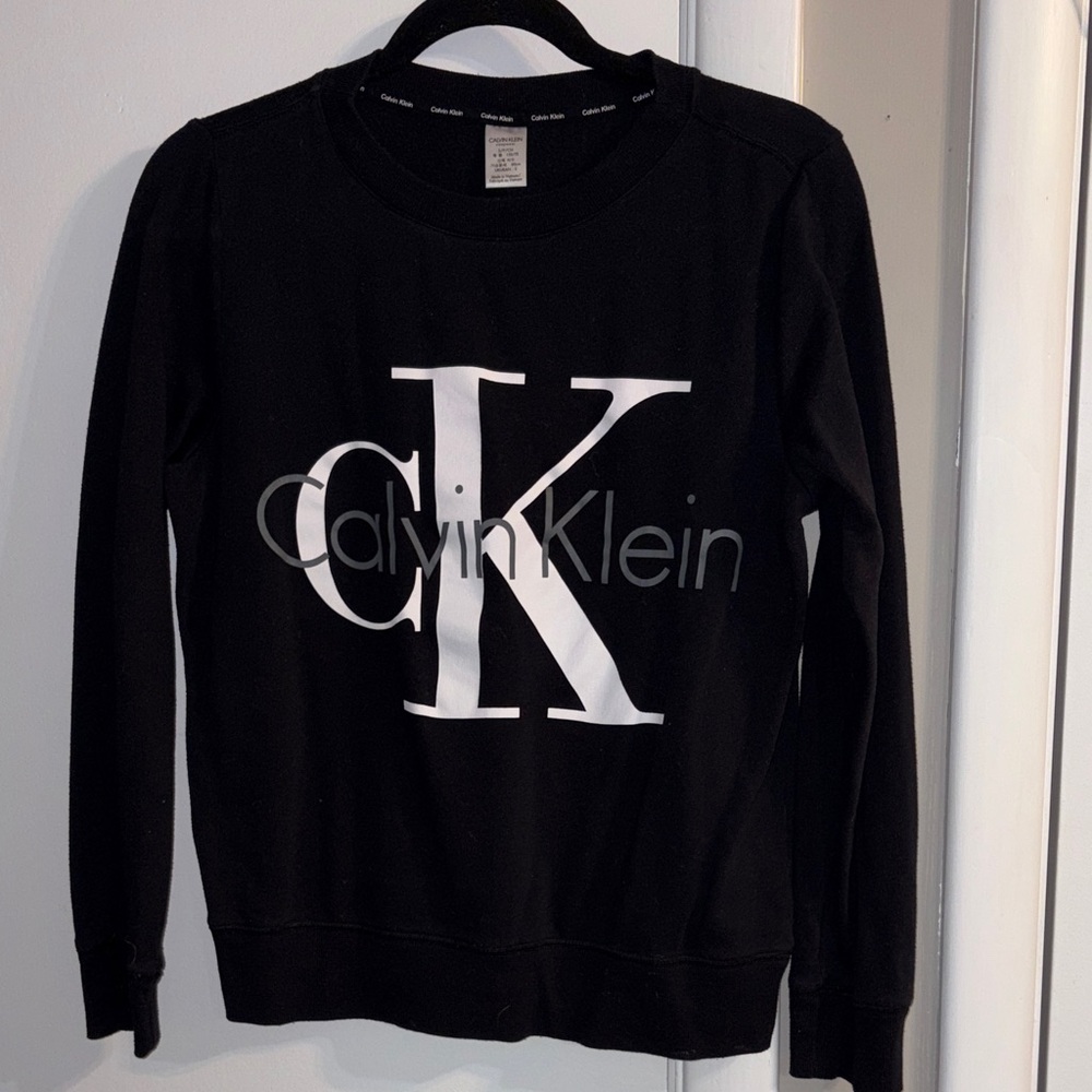 Calvin Klein Women's Black and White Logo Crew Neck Sweater